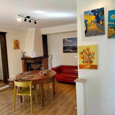 Camaga Bed & Breakfast ลาควิลา ภายนอก รูปภาพ