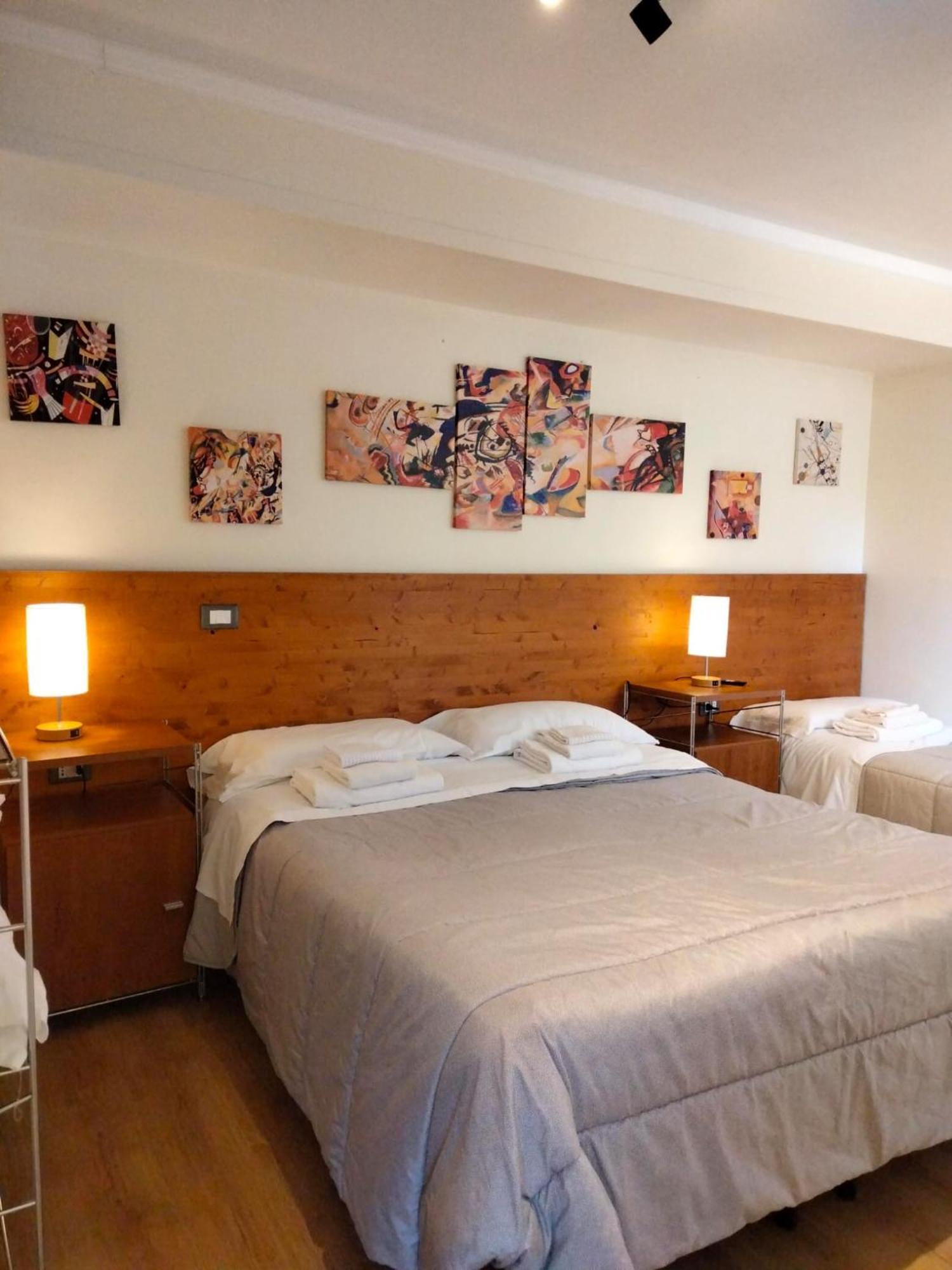 Camaga Bed & Breakfast ลาควิลา ภายนอก รูปภาพ